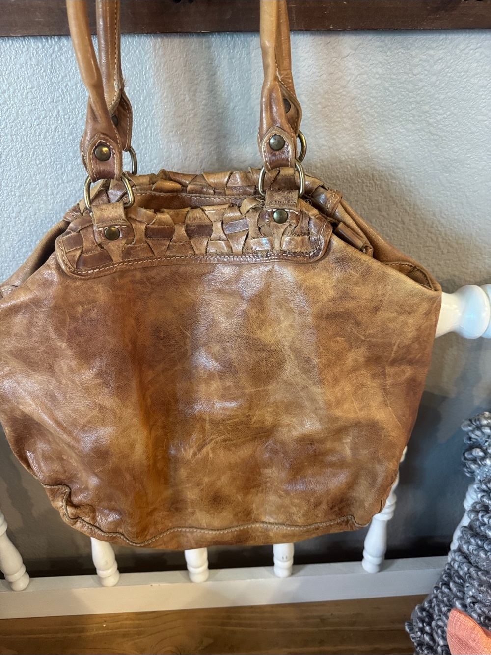 Bed Stu EUC Leather Tote Handbag in Distressed Tan - Picture 4 of 7